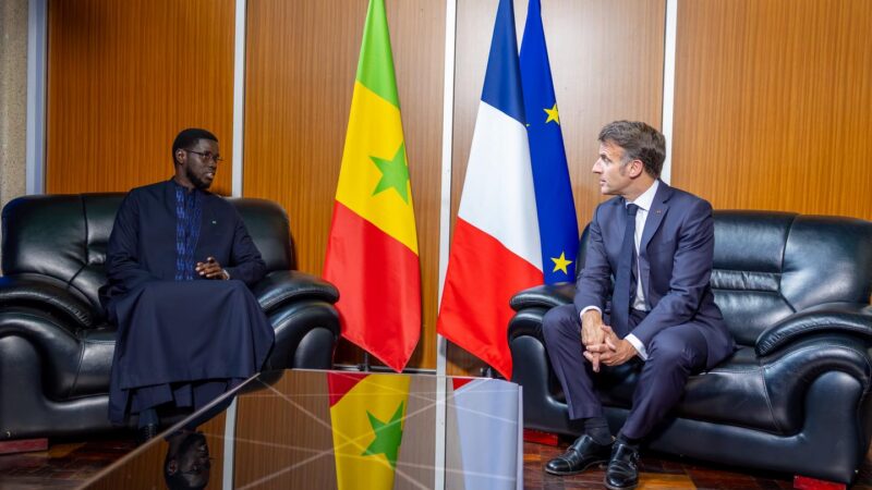 Rencontre historique entre le président sénégalais et macron à Nairobi