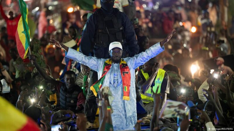 Diomaye Faye se distingue du Pastef : un tournant politique au Sénégal
