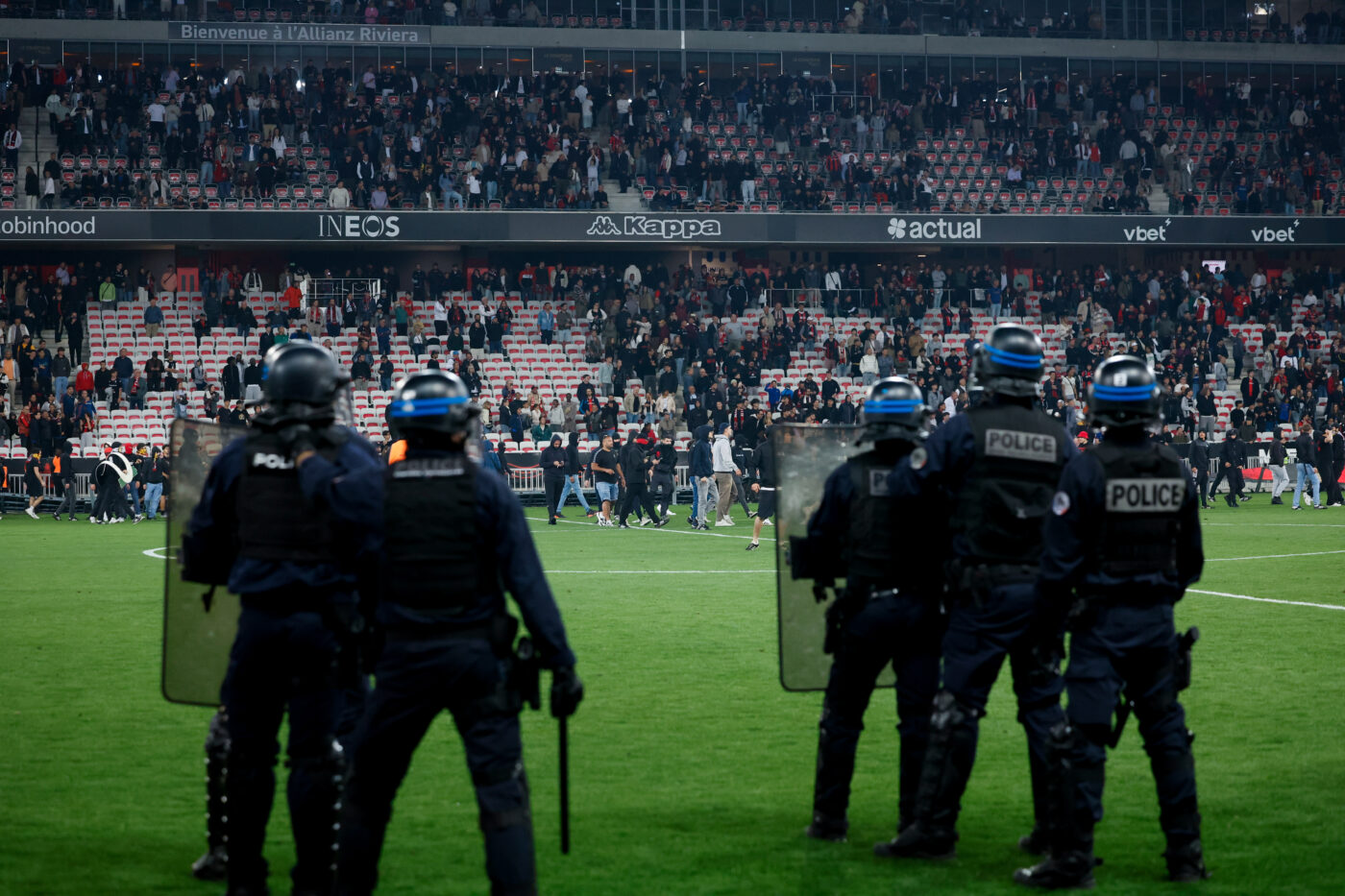Nice sanctionné avant les barrages face à Saint-Étienne