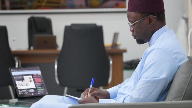 Ousmane Sonko réunit son équipe à Dakar : que prépare le leader de Pastef ?
