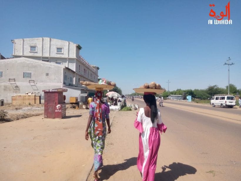 Tchad : l&rsquo;indépendance des marchandes ambulantes et son impact sur les enfants