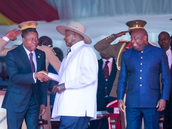 Faure Gnassingbé renforce les liens avec l&rsquo;Ouganda pour la stabilité des Grands Lacs