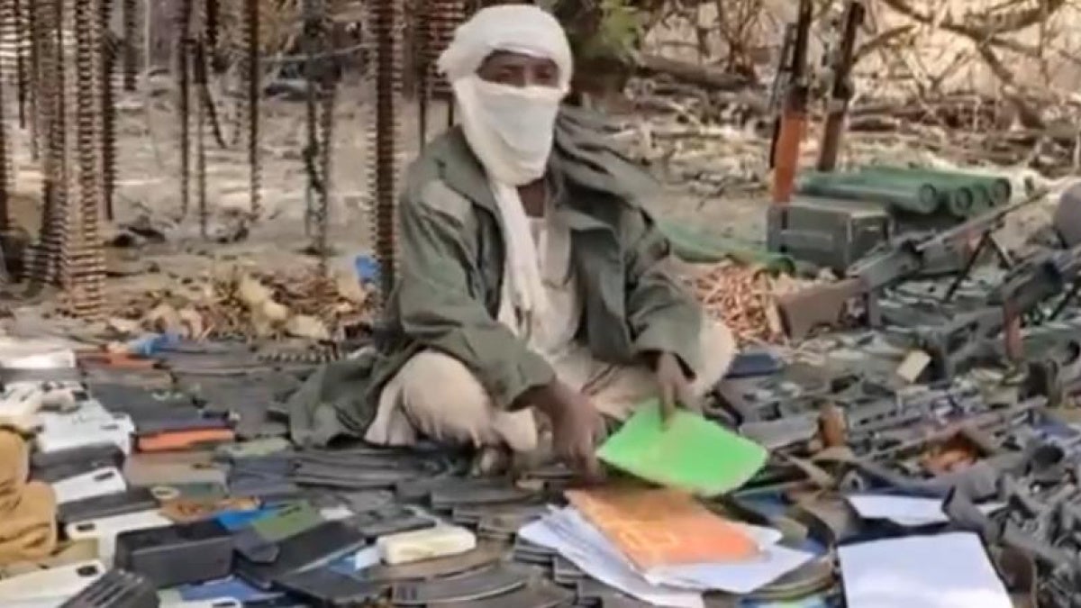 Atrocités au Burkina Faso : des groupes armés s&rsquo;en prennent aux populations civiles