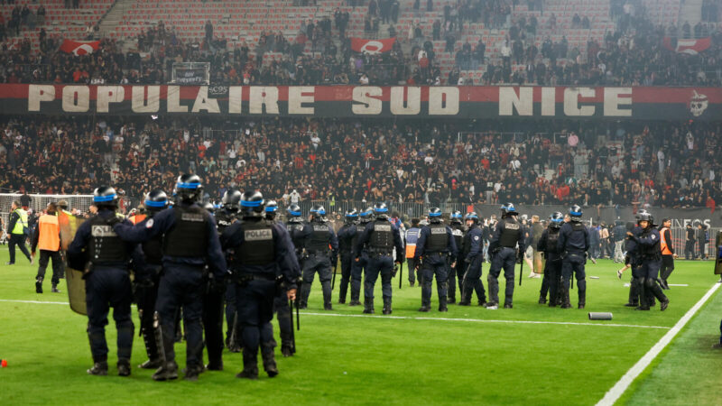 Nice et Saint-Étienne : un barrage de Ligue 1 joué sans public, l&rsquo;OGC Nice dénonce une sanction excessive