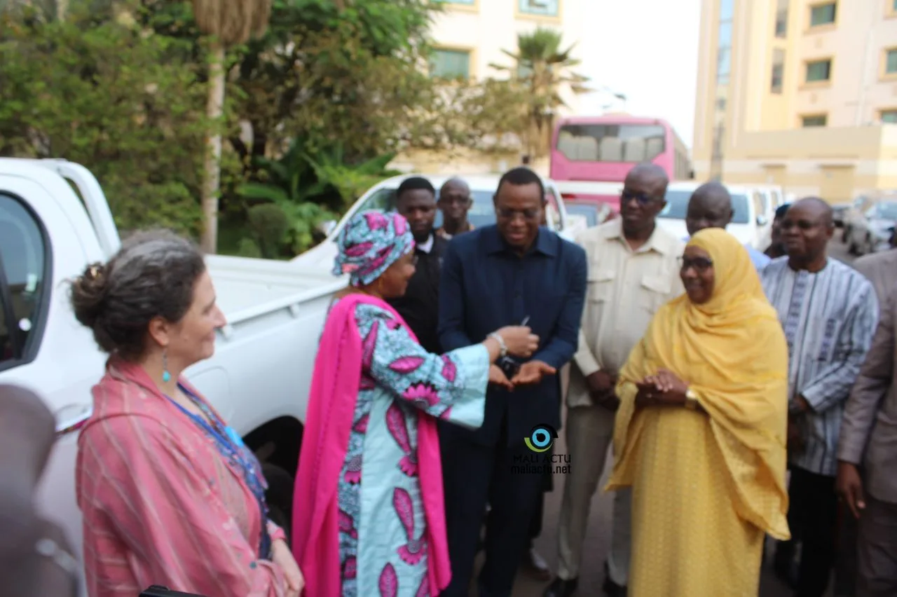 Renforcement de la santé au Mali avec 39 véhicules 4×4 offerts par gavi