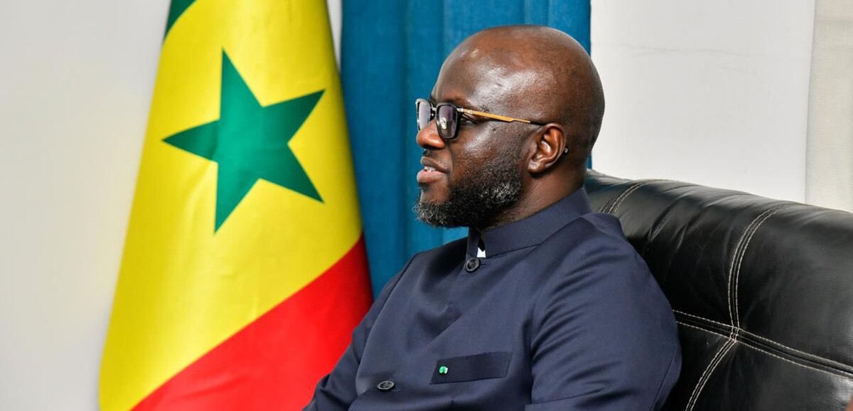 Crise politique au Sénégal : le président de l&rsquo;assemblée nationale quitte ses fonctions après le renvoi d&rsquo;ousmane sonko