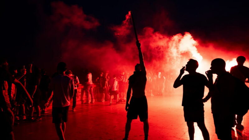 Célébrations footballistiques du psg tournent au drame : bilan lourd après la finale