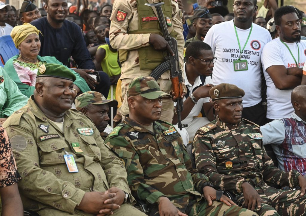 Niger : crise post-coup d&rsquo;état et répression des droits fondamentaux