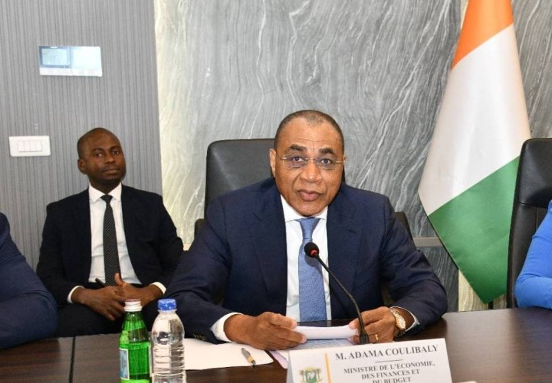 Arnaques en ligne : les autorités ivoiriennes alertent sur les promesses mensongères de revenus