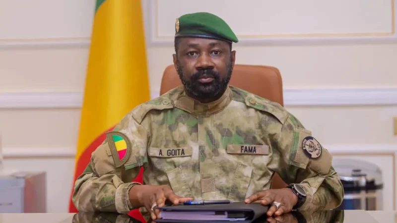 Goïta étend la lutte antiterroriste aux médias et aux pressions étrangères au Mali