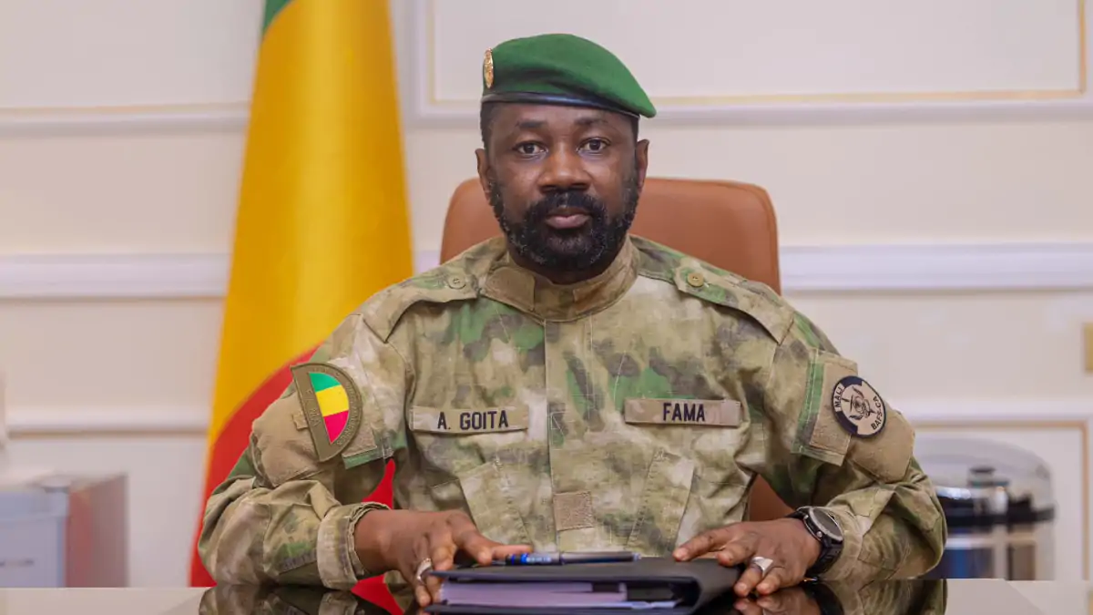 Goïta étend la lutte antiterroriste aux médias et aux pressions étrangères au Mali