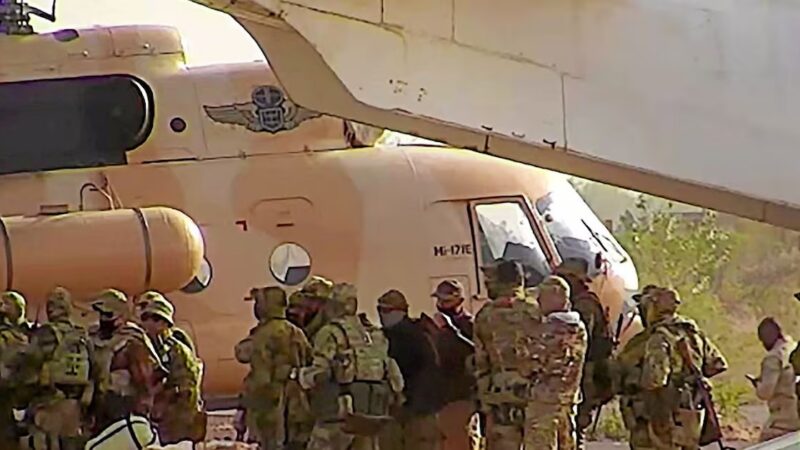Retrait progressif des mercenaires russes du Mali après la chute de Kidal