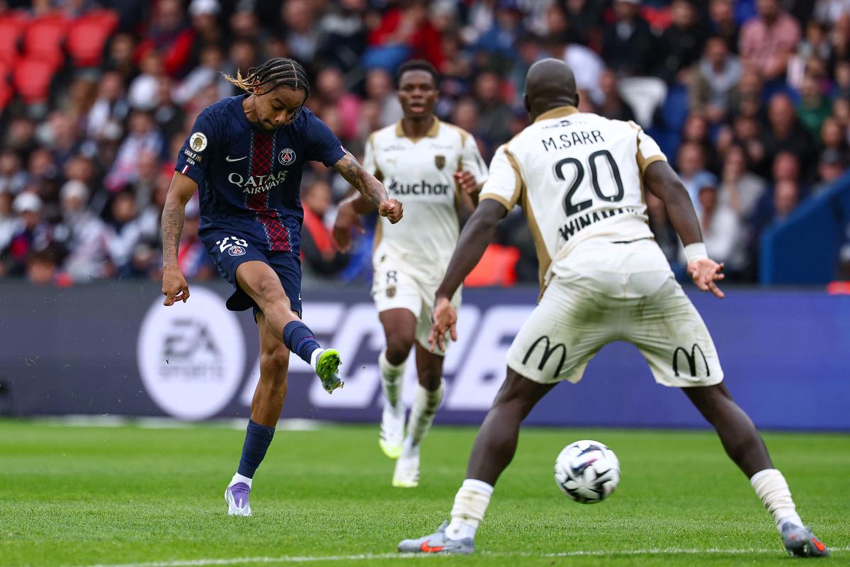 RC Lens – Paris Saint-Germain : sur quelle chaîne TV et à quelle heure suivre le match pour le titre de Ligue 1 ?