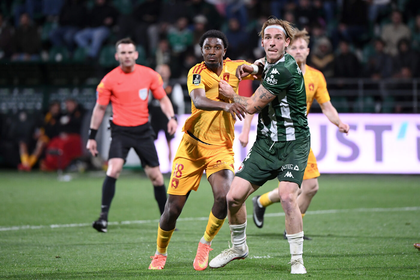 Play-off ligue 2 : rodez s&rsquo;impose face au red star pour un match spectaculaire