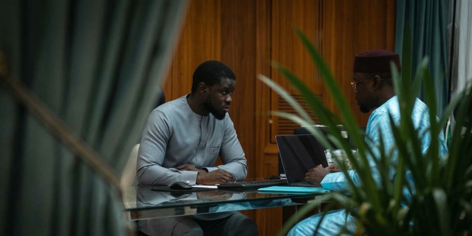 Faye destitue sonko et son gouvernement au Sénégal : quelles conséquences ?