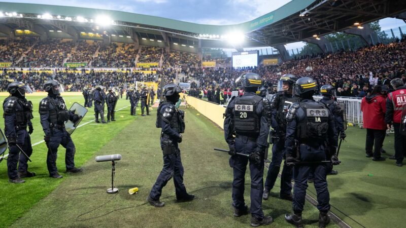 Match nantes toulouse : sanction huis clos pour les canaris et fermeture de tribune