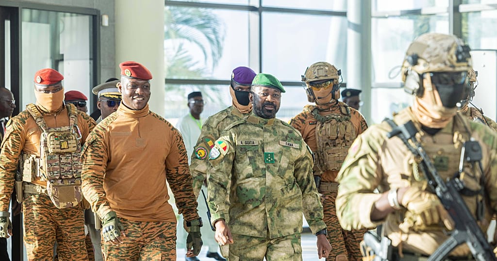 Alliance du Sahel : frappes aériennes communes au Mali contre les groupes jihadistes