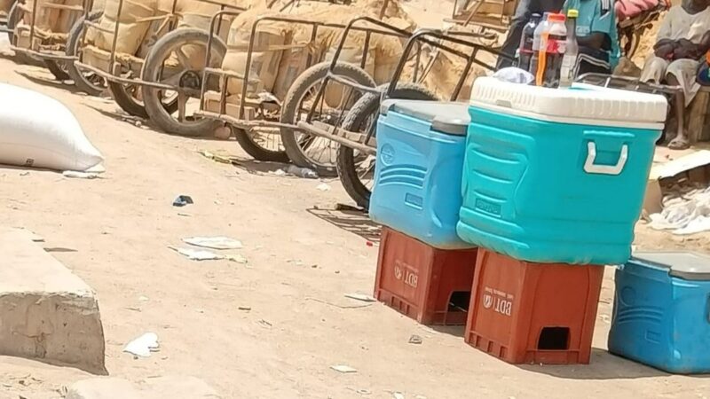 N&rsquo;Djamena : la sueur et le sable, gagne-pain de jeunes tchadiens