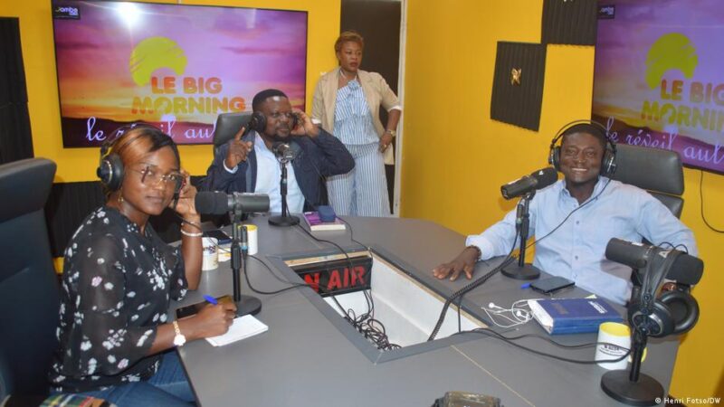Jeunes journalistes sous pression au Cameroun