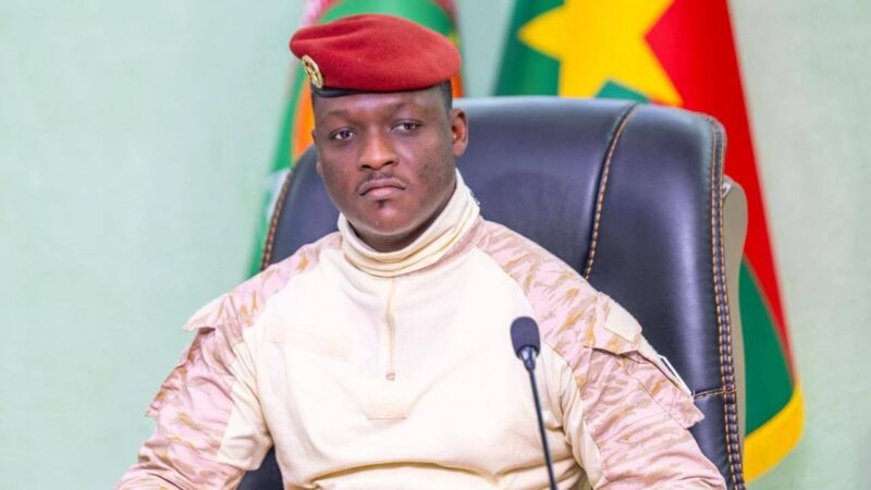 Le Burkina Faso tourne la page avec la France : rupture diplomatique actée
