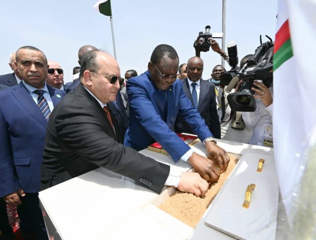 Centrale électrique algérienne de 40 MW au Tchad : pose de la première pierre à N&rsquo;Djamena