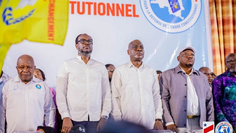 Félix tshisekédi face à la pression populaire contre la révision constitutionnelle en rdc