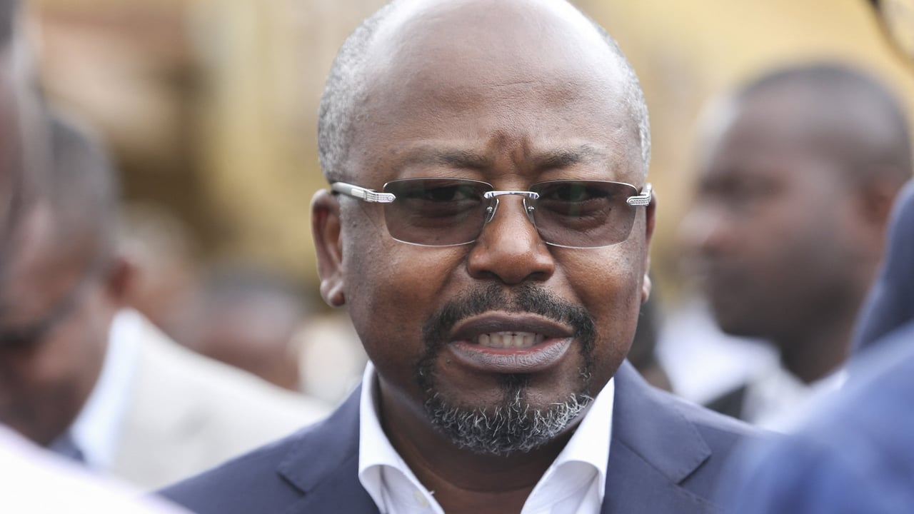 Alain-claude bilie-by-nze incarcéré au Gabon : quelles conditions de détention ?