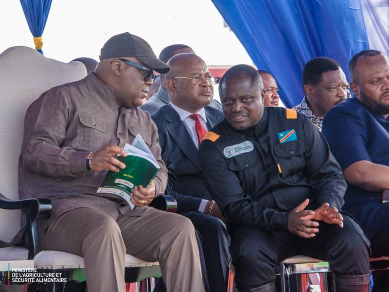 Dérive autoritaire en RDC : le pouvoir de Félix Tshisekedi comparé à une monarchie absolue