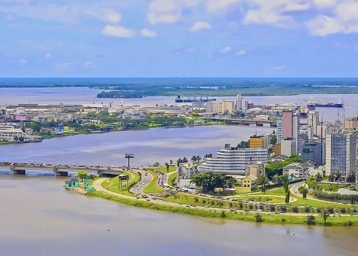 La Côte d&rsquo;Ivoire confirme sa suprématie économique dans l&rsquo;UEMOA