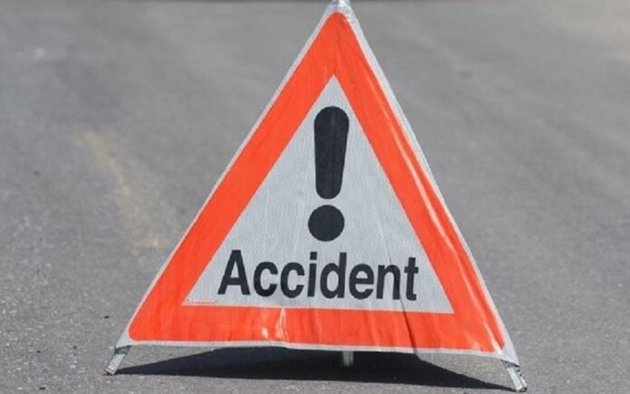 Collision meurtrière sur la nationale 1 entre un bus et un camion