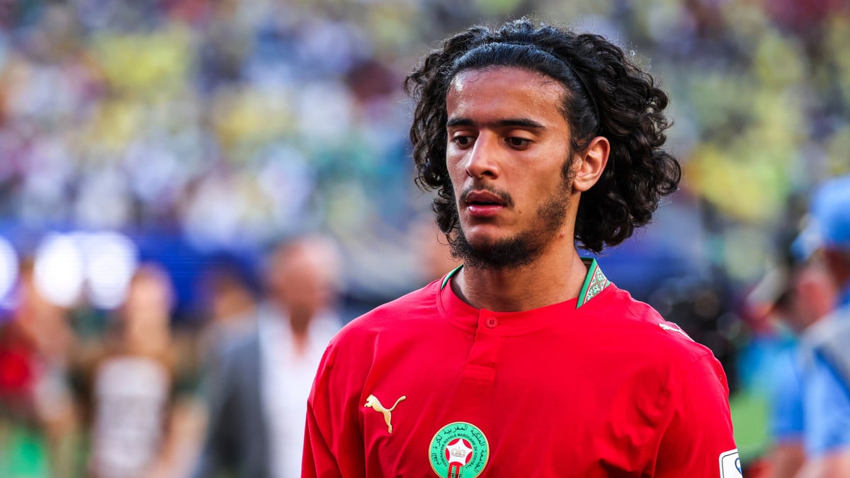 Ayyoub Bouaddi au PSG : pourquoi le transfert est-il bloqué ?