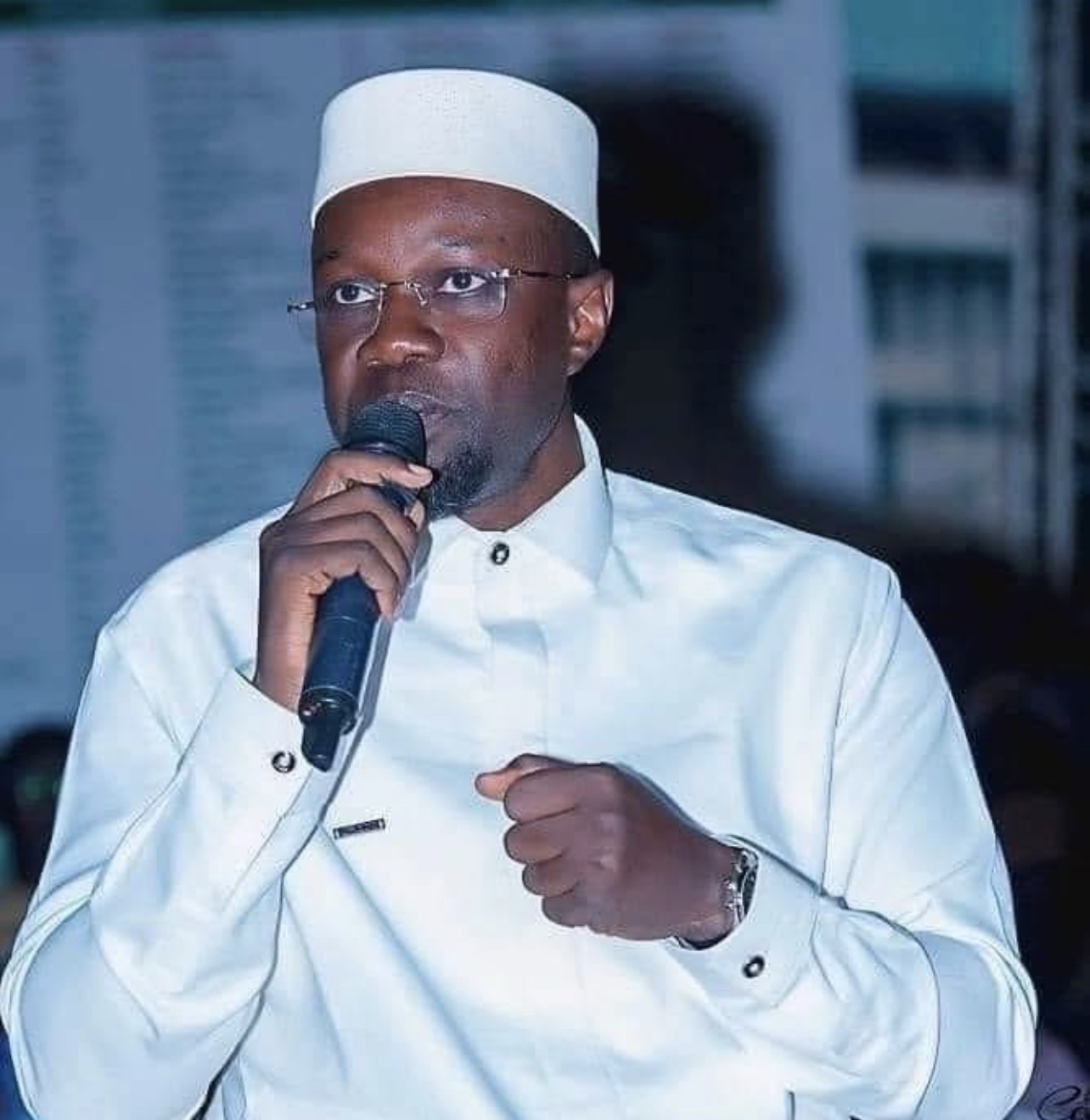 Sonko dénonce le manque de dialogue avec le président sénégalais