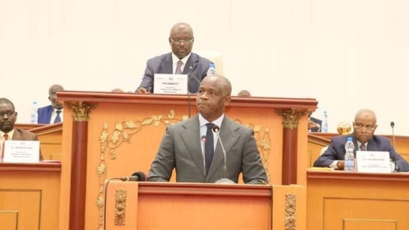 Gabon : les députés passent le gouvernement à l&rsquo;épreuve des attentes nationales