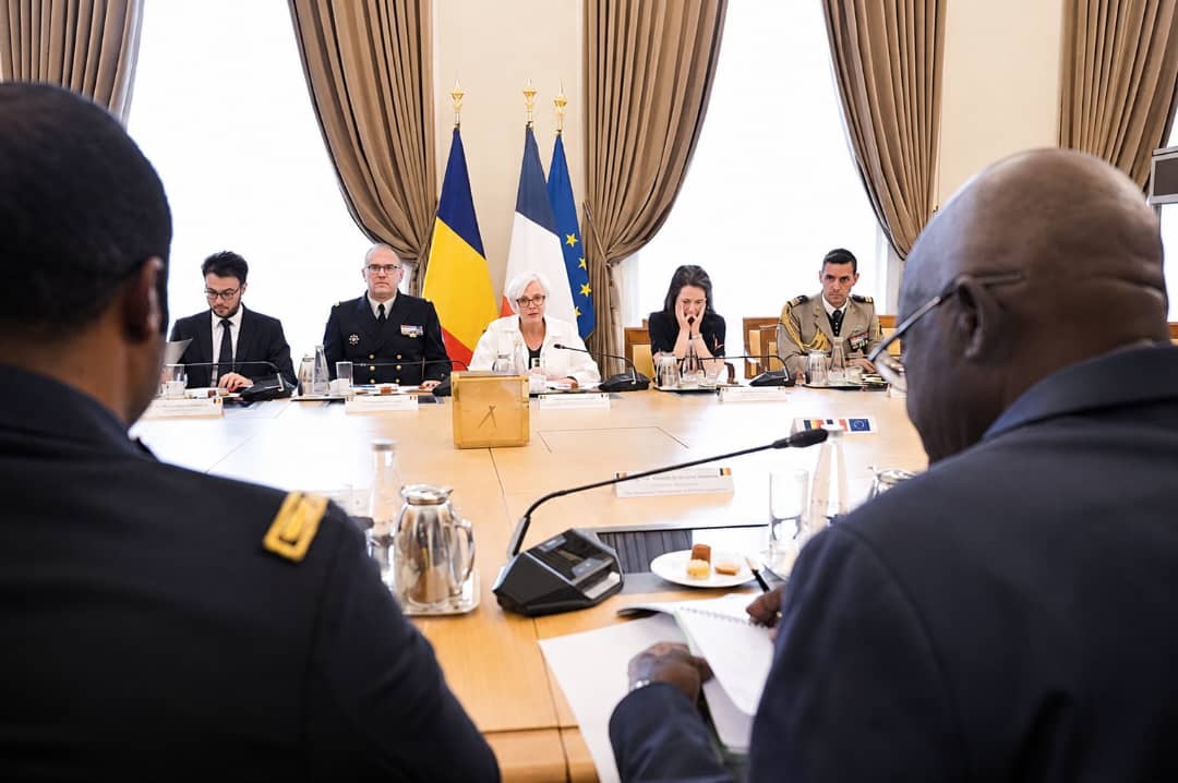 Coopération militaire au salon eurosatory : N&rsquo;Djamena et Paris explorent de nouvelles pistes