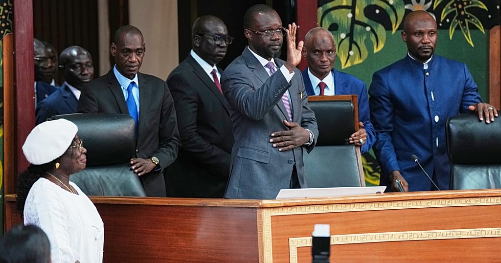 Sénégal : Ousmane Sonko réélu à la tête du Pastef et met en garde ses opposants