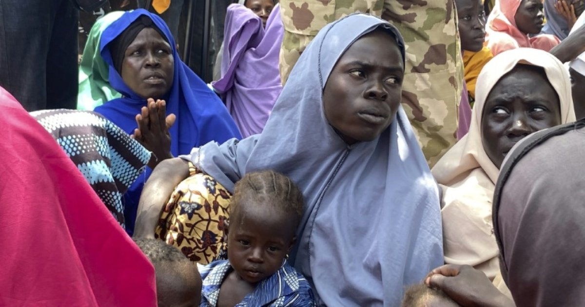 Nigeria : des centaines d&rsquo;ex-otages de Boko Haram remises aux autorités