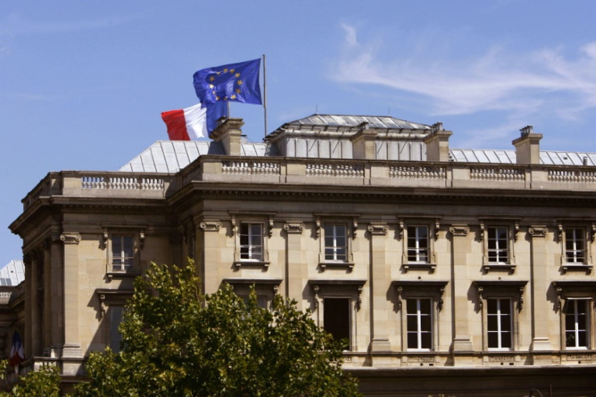 Condamnation d&rsquo;un agent français au Mali : Paris dénonce une parodie de justice