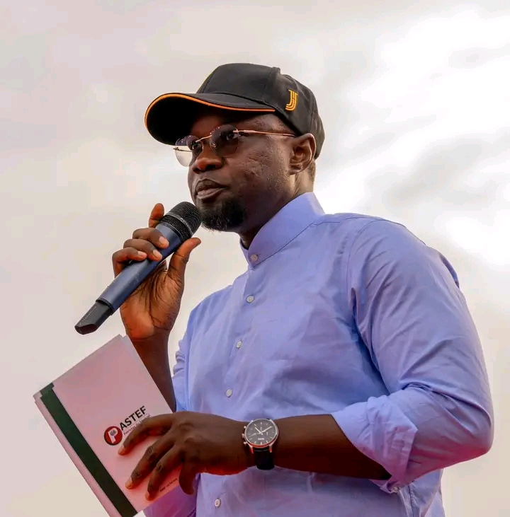 Sonko évoque une possible exclusion de Diomaye Faye du Pastef