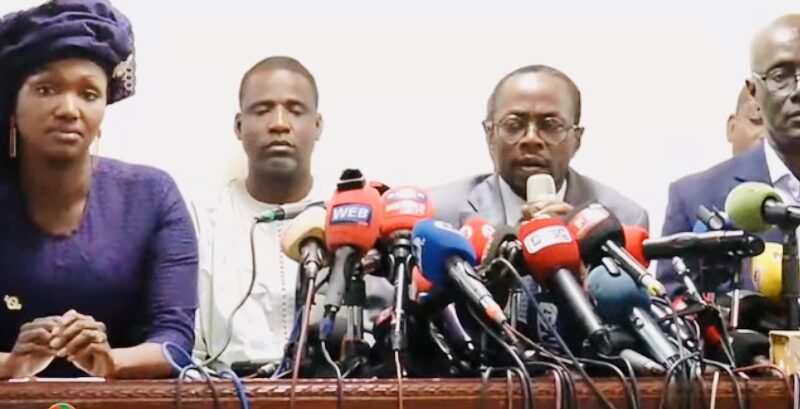 Crise politique au Sénégal : le conseil constitutionnel saisi contre la réintégration de ousmane sonko