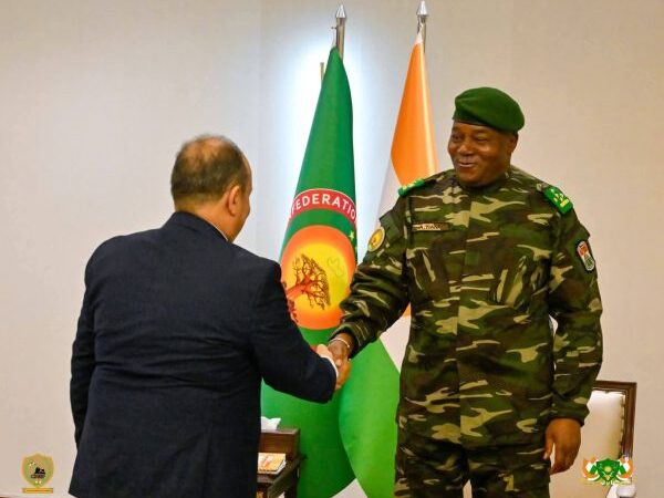 Rencontre historique entre Niamey et Alger pour booster les liens bilatéraux