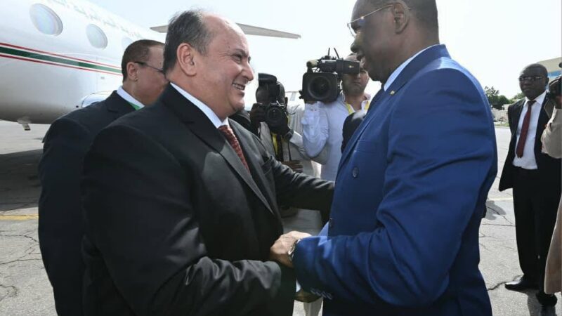 Visite du premier ministre algérien au Tchad : coopération renforcée et projet électrique