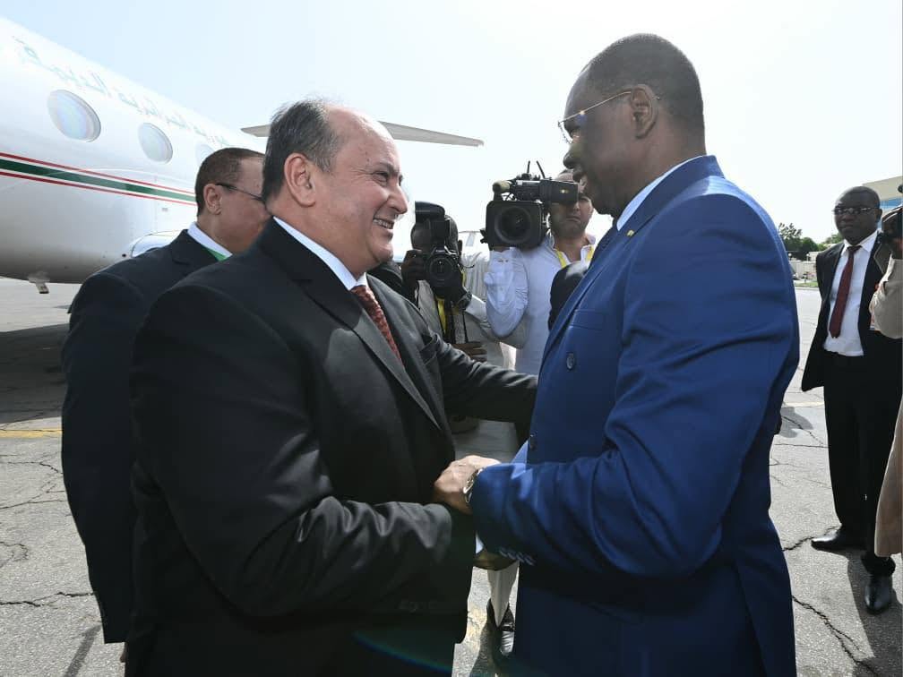 Visite du premier ministre algérien au Tchad : coopération renforcée et projet électrique