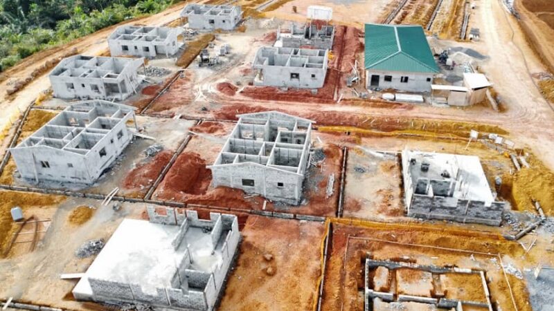 Le Gabon enterre la fracture territoriale avec Oligui Nguema