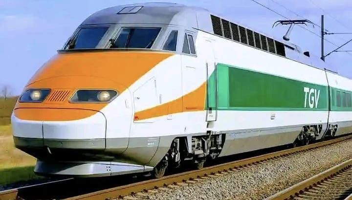 Côte d’ivoire : un tgv à 1000 milliards de fcfa pour booster l’économie d’ici 2030