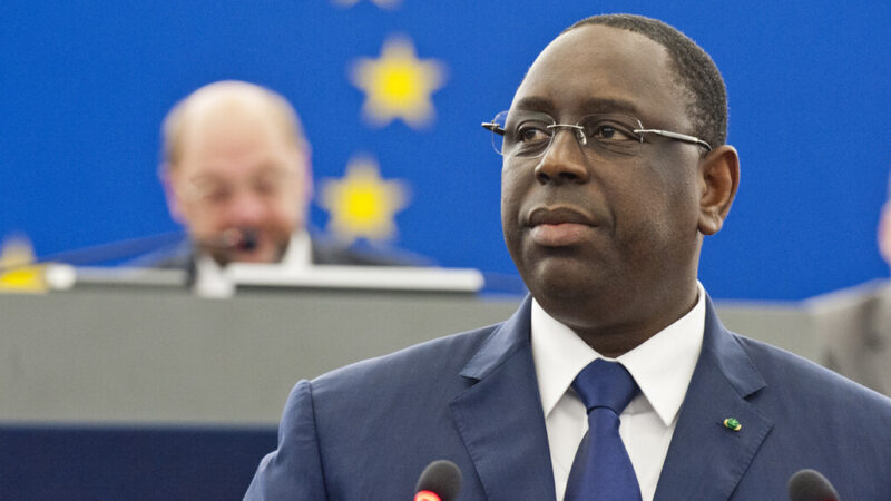 Retour controversé de Macky Sall au Sénégal : la polémique enfle avant sa rencontre avec Diomaye Faye