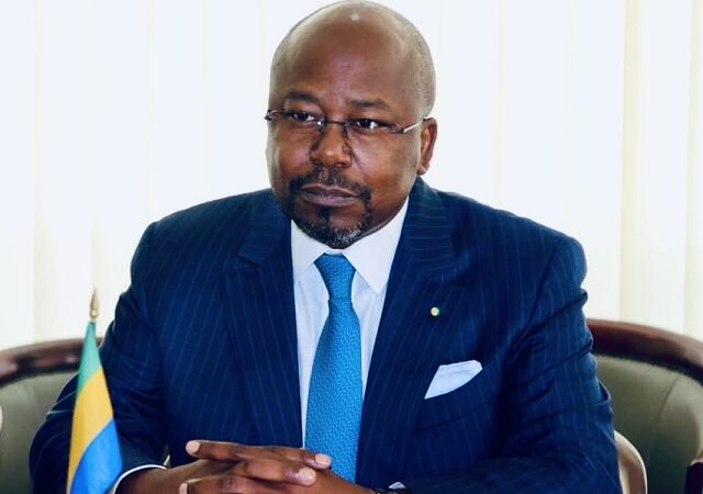 Gabon : les défenseurs d’Alain Claude Bilie By Nze dénoncent une détention arbitraire