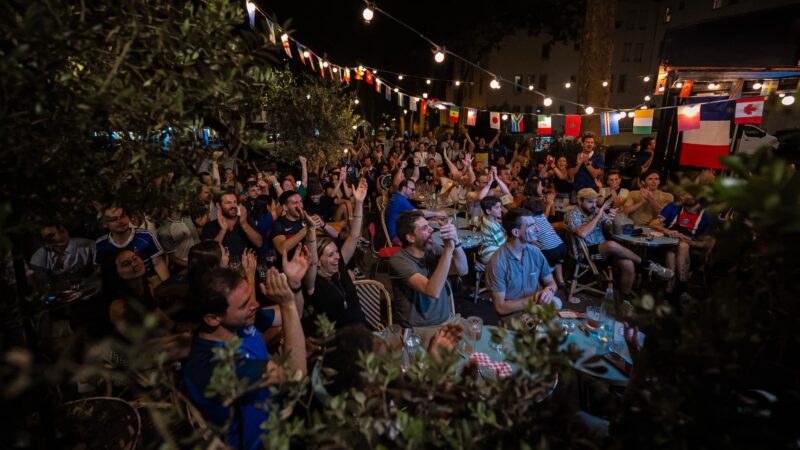 Bilan des célébrations à Paris après la victoire de la France contre le Maroc