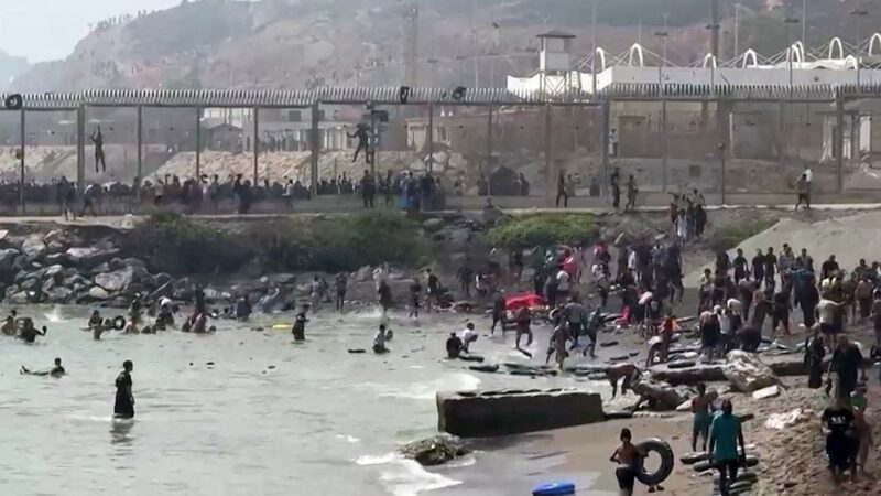 Crise migratoire à Ceuta : le Maroc accusé de pression politique sur l&rsquo;Espagne