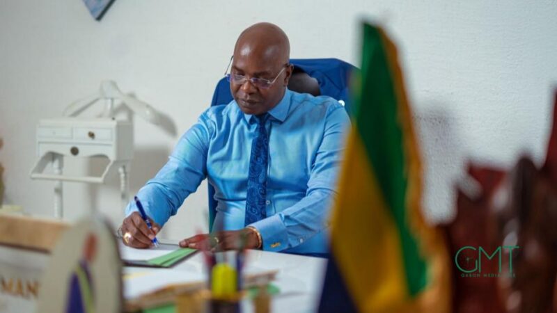 Yves Fernand Manfoumbi exige une vision stratégique pour le Gabon