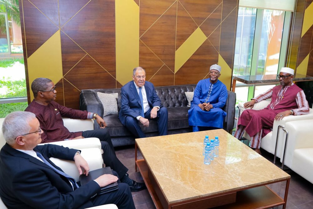 Rencontre diplomatique majeure entre l&rsquo;AES et la Russie à Niamey